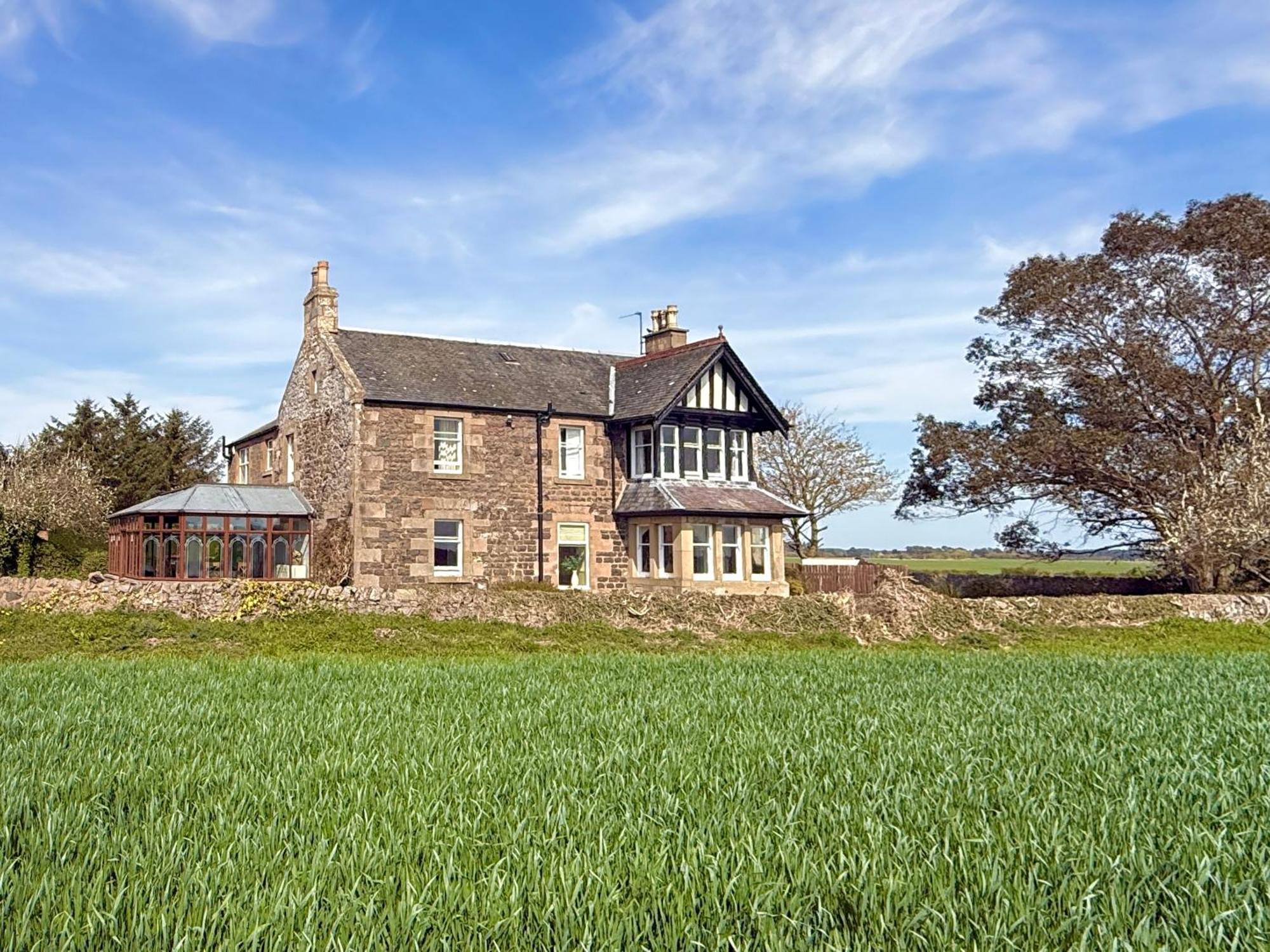 Vicarsford Farmhouse With Hot Tub Leuchars Екстер'єр фото