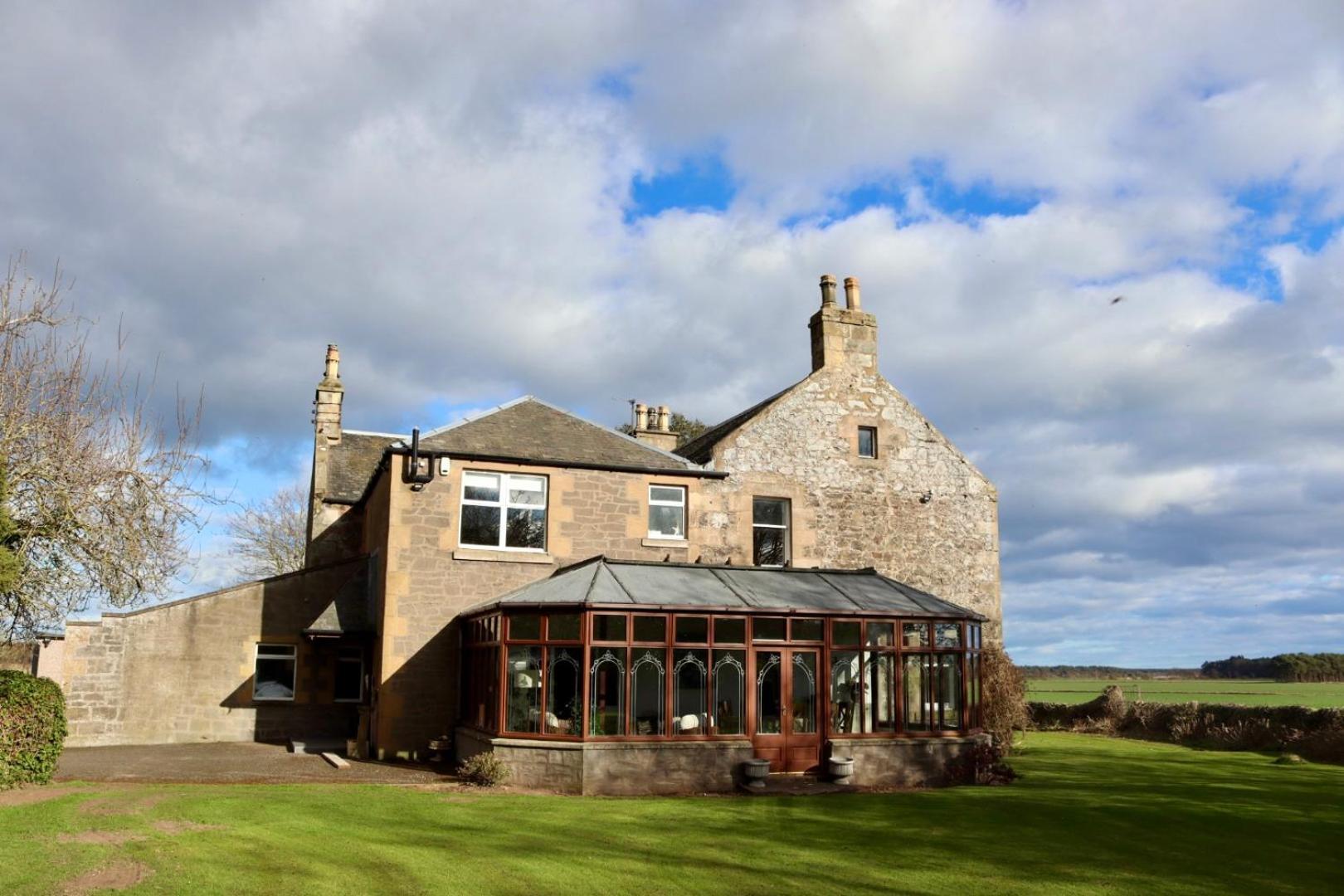 Vicarsford Farmhouse With Hot Tub Leuchars Екстер'єр фото