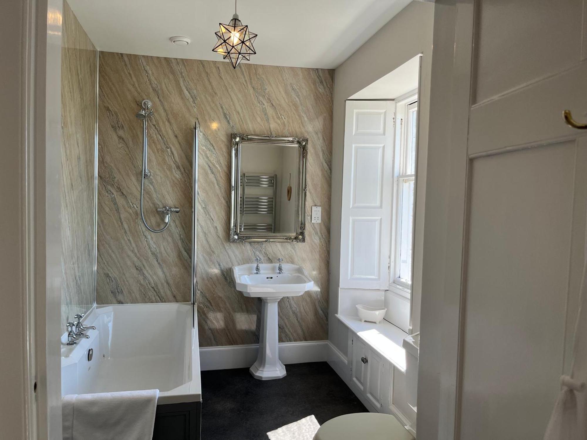 Vicarsford Farmhouse With Hot Tub Leuchars Екстер'єр фото